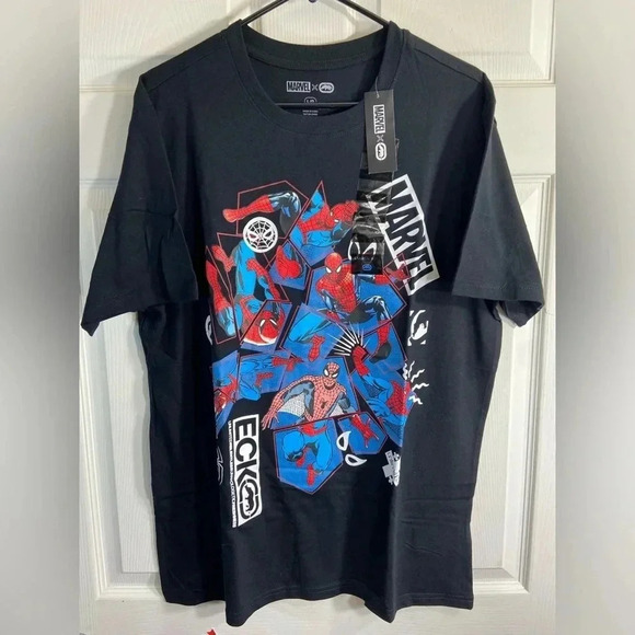 Marvel x Ecko - Spider-Man - Black Large T Shirt - BNWT 🕷️🕸️🔴 - Picture 2 of 6